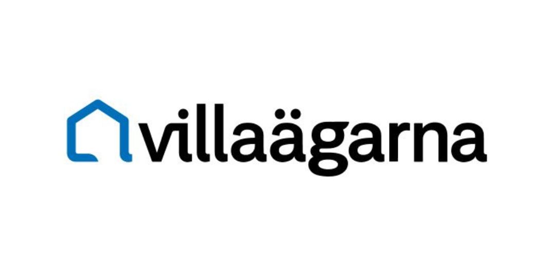 Villaagarna_1080x540px Logotyp med blått hus och texten “villaägarna” i svart.